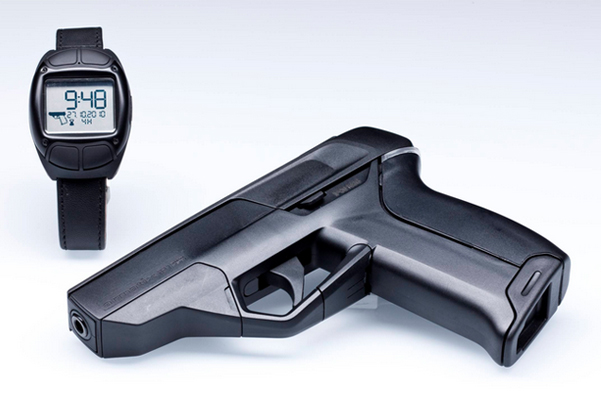 File:Armatix iP1 is a smart gun pistol.jpg