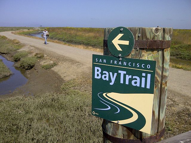 File:San Francisco Bay Trail in Hayward Regional Shoreline.jpg