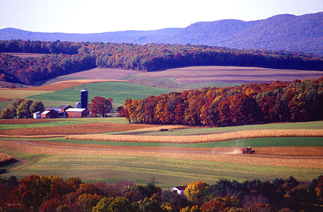 File:Farming near Klingerstown, Pennsylvania.jpg