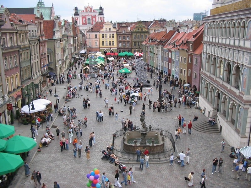 File:Poznan Poland.jpg