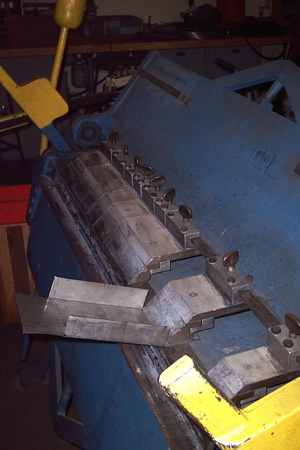 File:SCLbatterymountfold.jpg