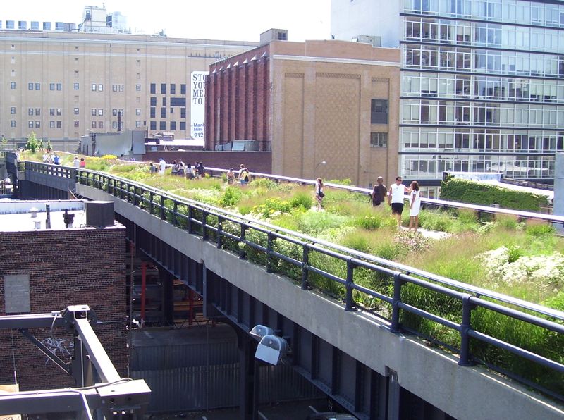 File:High Line 20th Street looking downtown.jpg