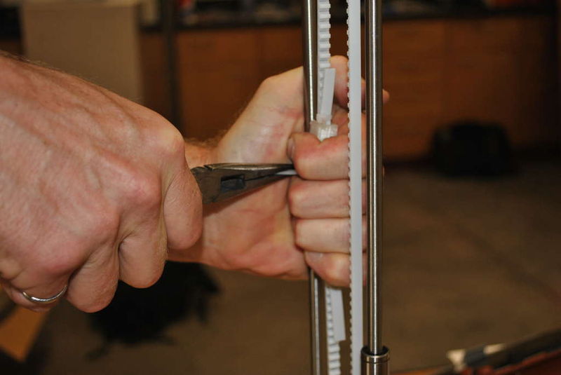 File:MOST Delta tensioning belt.JPG