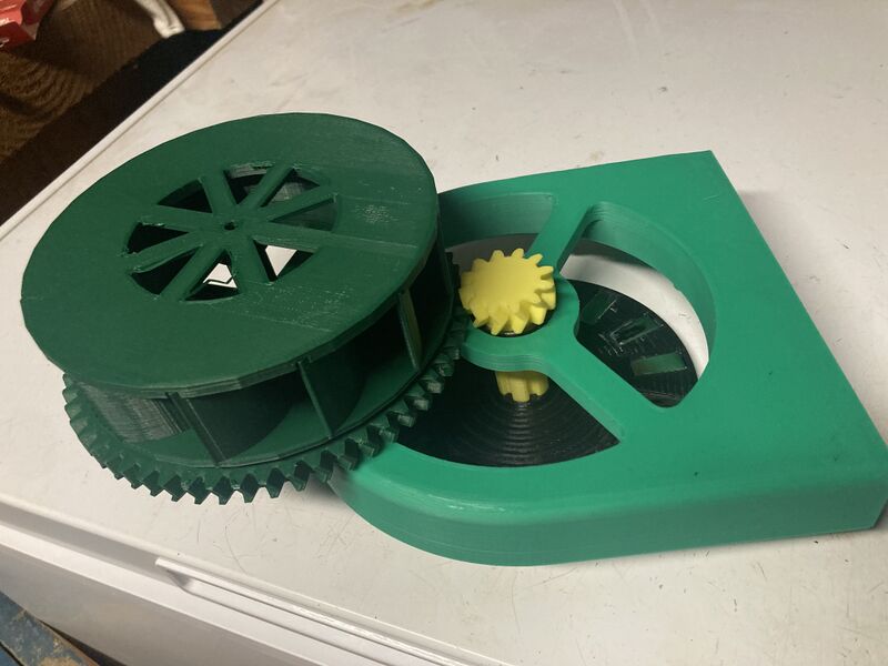 File:Water wheel v1.0 attached to magnetic disk.jpg