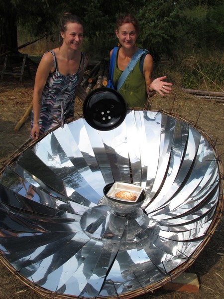 Willow_Basket_Parabolic_Solar_Oven_with_Sarah_and_Shannon.JPG