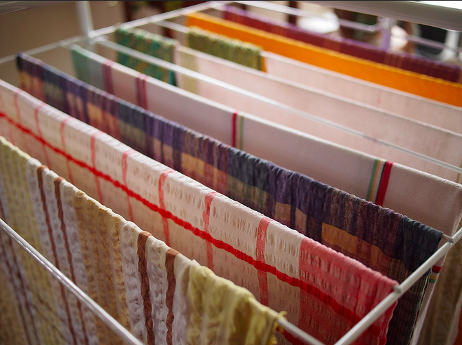 File:Bundletablecloths.png