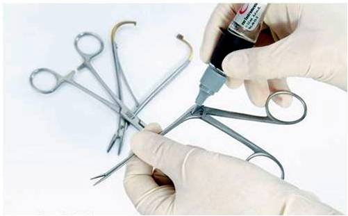 File:Lubricating agents for surgical instruments.jpg
