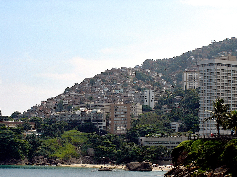 File:Favela Vidigal.jpg