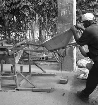 Wheelbarrow construction manual