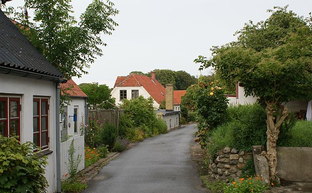 File:Besser - Kærvej - panoramio.jpg
