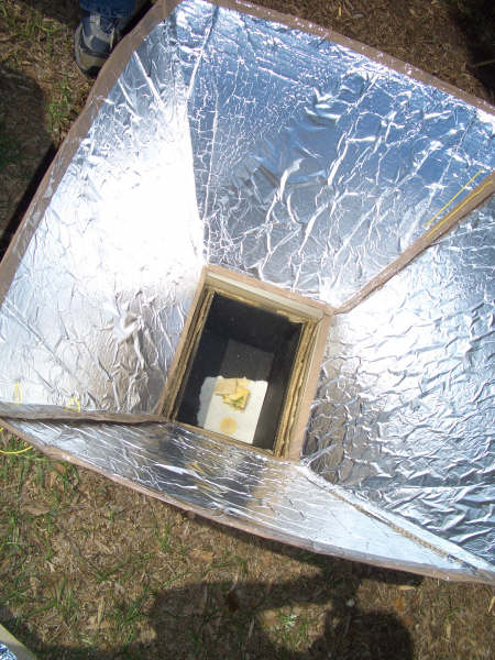 File:EWB NSW solar cooker.jpeg