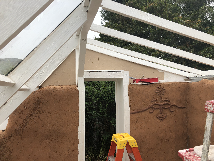 File:Painted beams .png