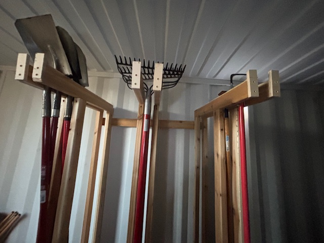 File:STUDENTFARM TOOLRACK.jpg