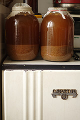 File:Kvass-fermenting-small.jpg