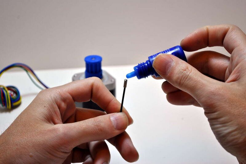 File:MOST Delta threadlocker.JPG