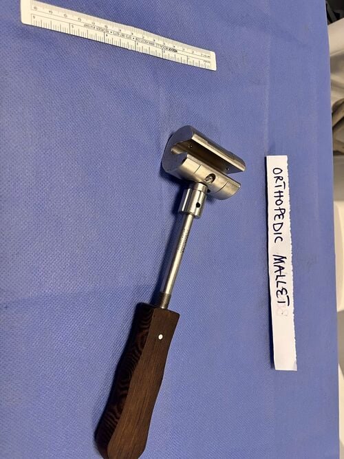 File:Orthopedic mallet 2.jpg