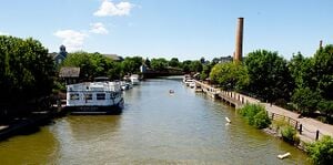 Fairport NY - Erie Canal.jpg