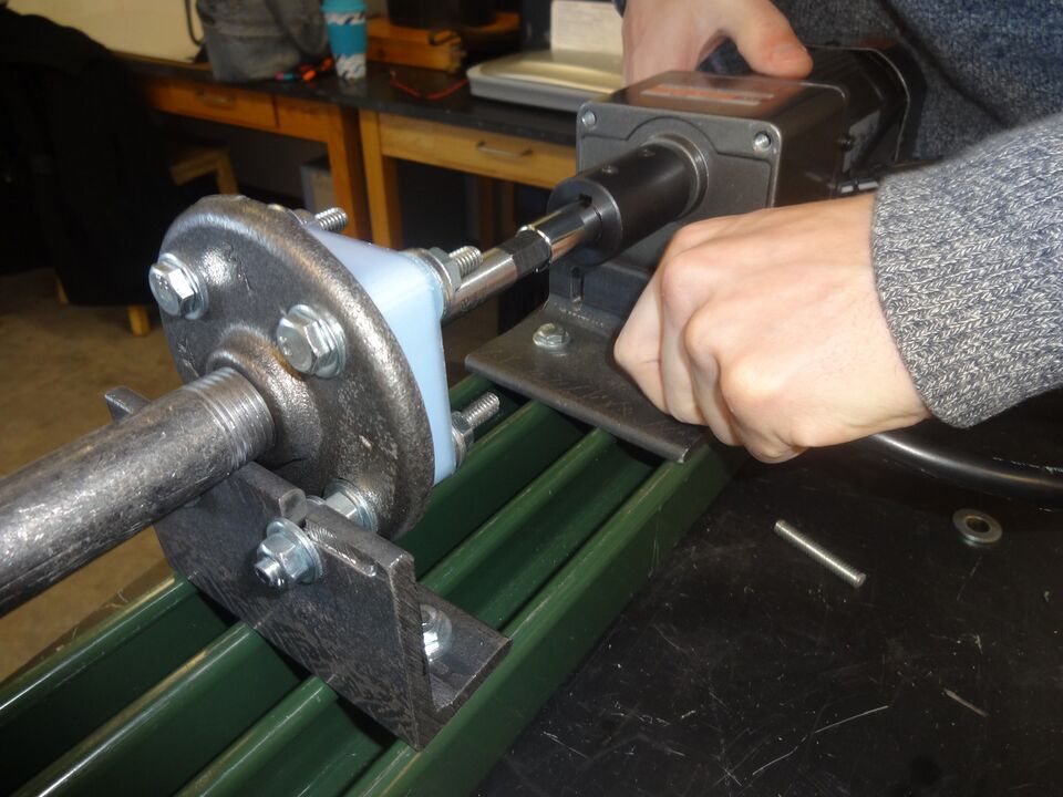 File:RECYCLEBOTv4 28 PositionMotorOnMount.JPG