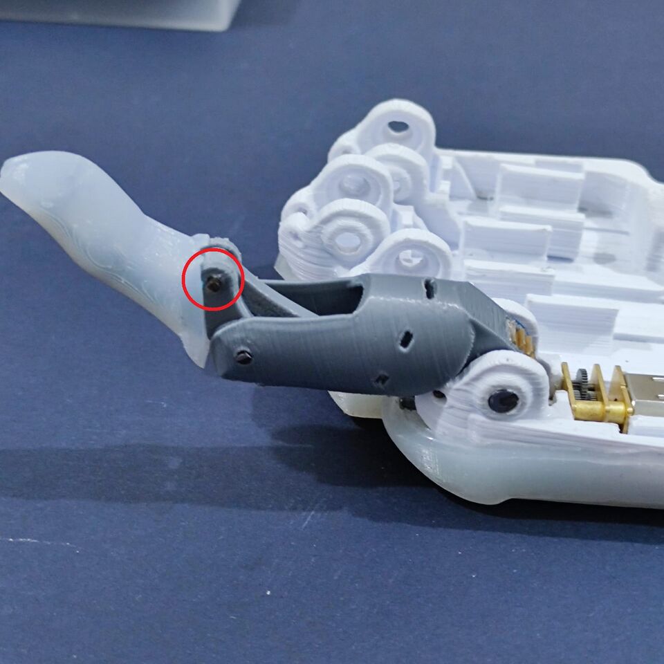File:WeArm-axis2-2.jpg