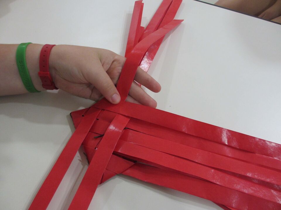 File:Weaving25.jpg