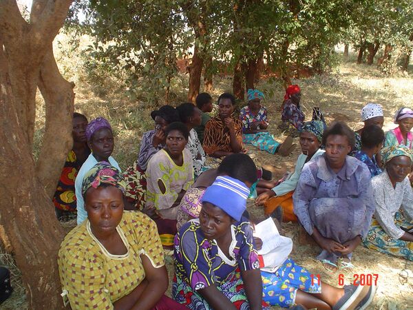 File:Community mtg.jpg