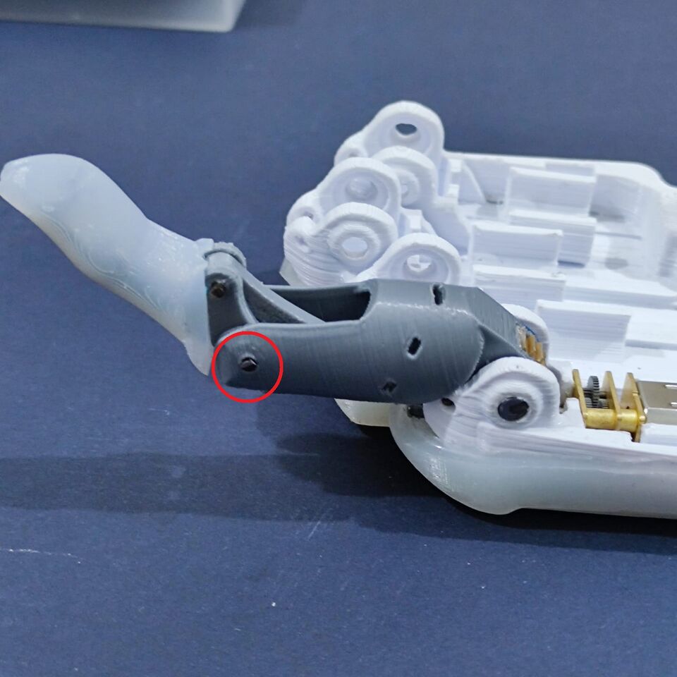 File:WeArm-axis2-3.jpg