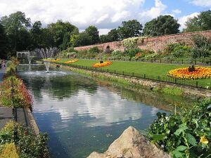 Canal Gardens Aug 2007.jpeg