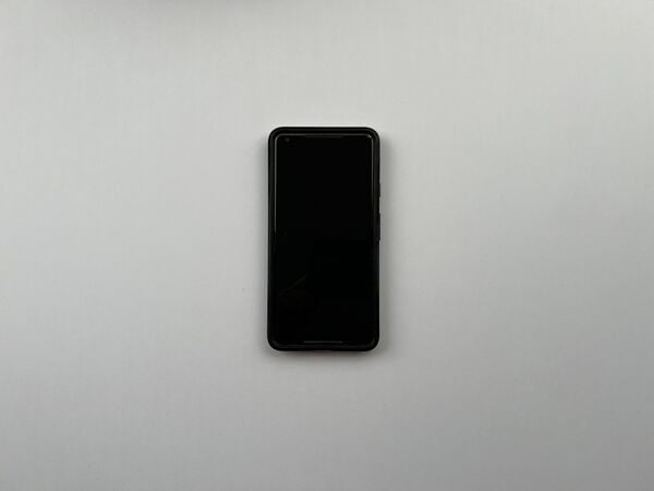 File:Cellphone.jpg
