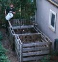 Emptying into the composting chamber