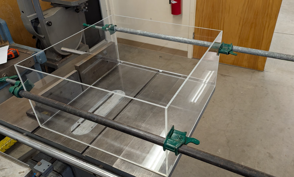 Clamping the box while it sets