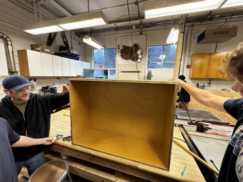Constuction of the outer walls of the storage cabinet