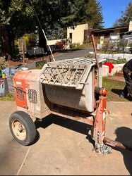 Mixer used to create the hempcrete