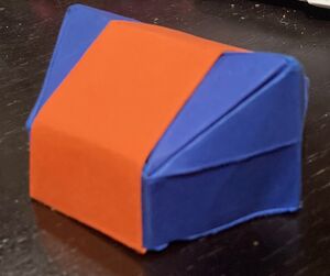 Blue and orange H14 hexayurt