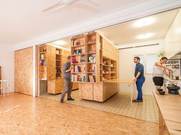 File:MovingWallSystem.jpg
