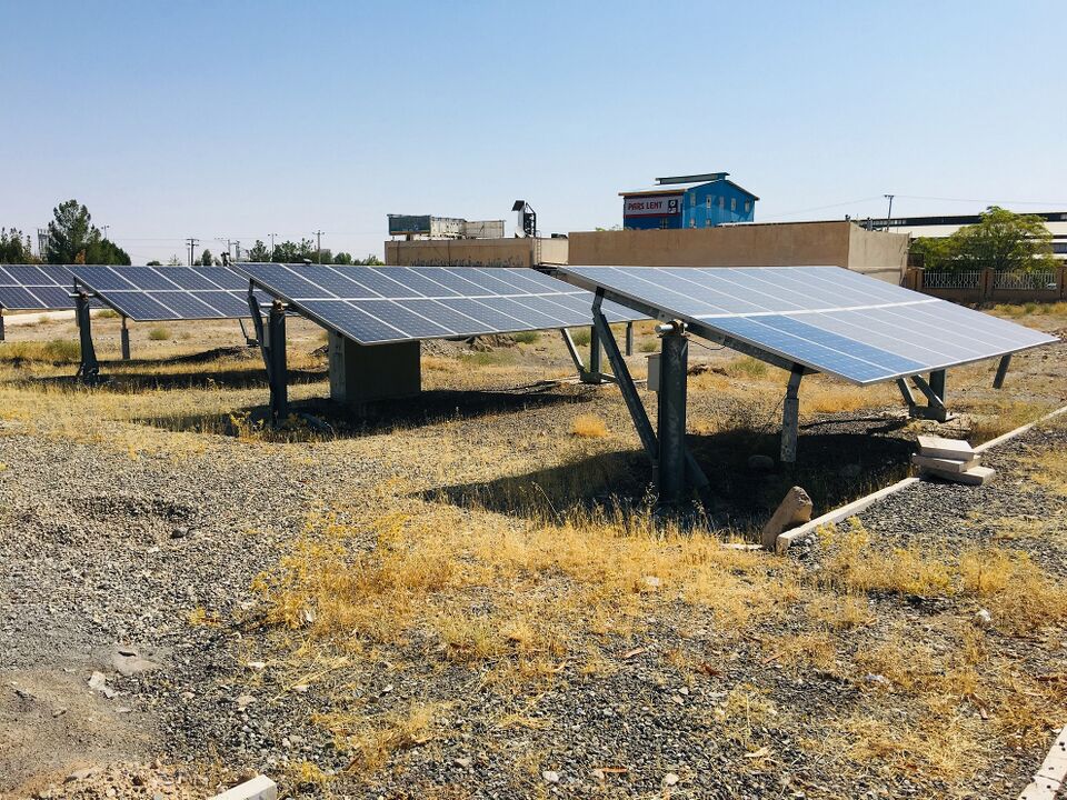 File:PV power plant.jpg