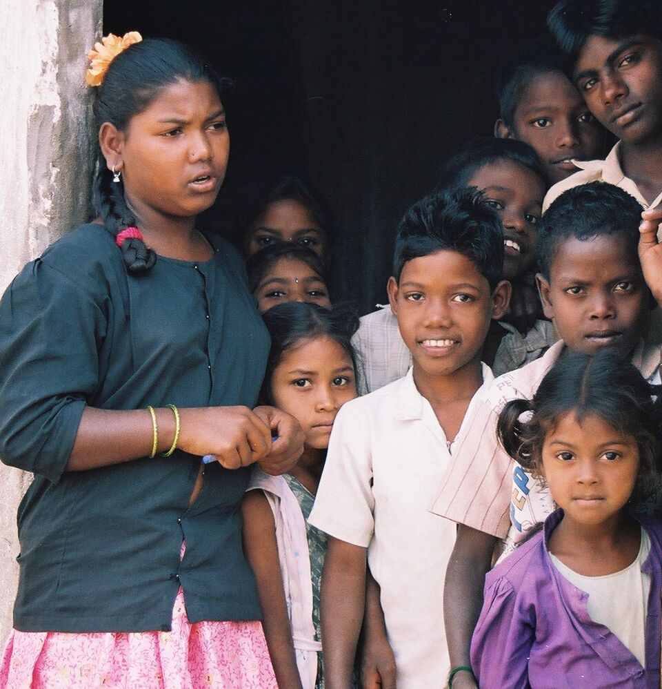 File:Bridge school, Sainagar.jpg