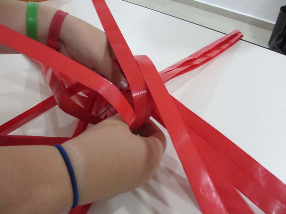 File:Weaving19.jpg