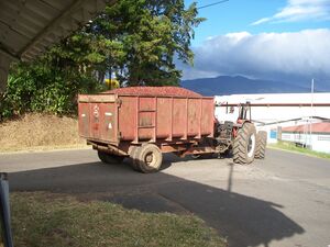 330px-Coffee-transport.JPG