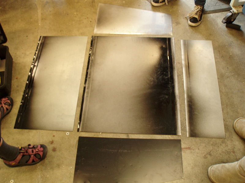 File:Oven Sides Laid Out.JPG