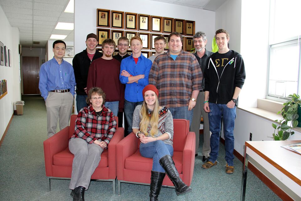File:SI-Team-March-2013.jpg
