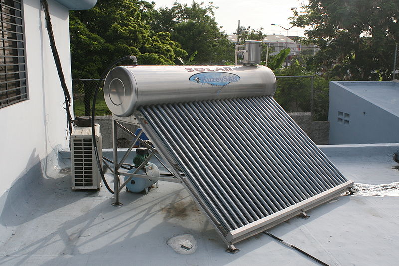 File:Solarhotwatersistem.jpg