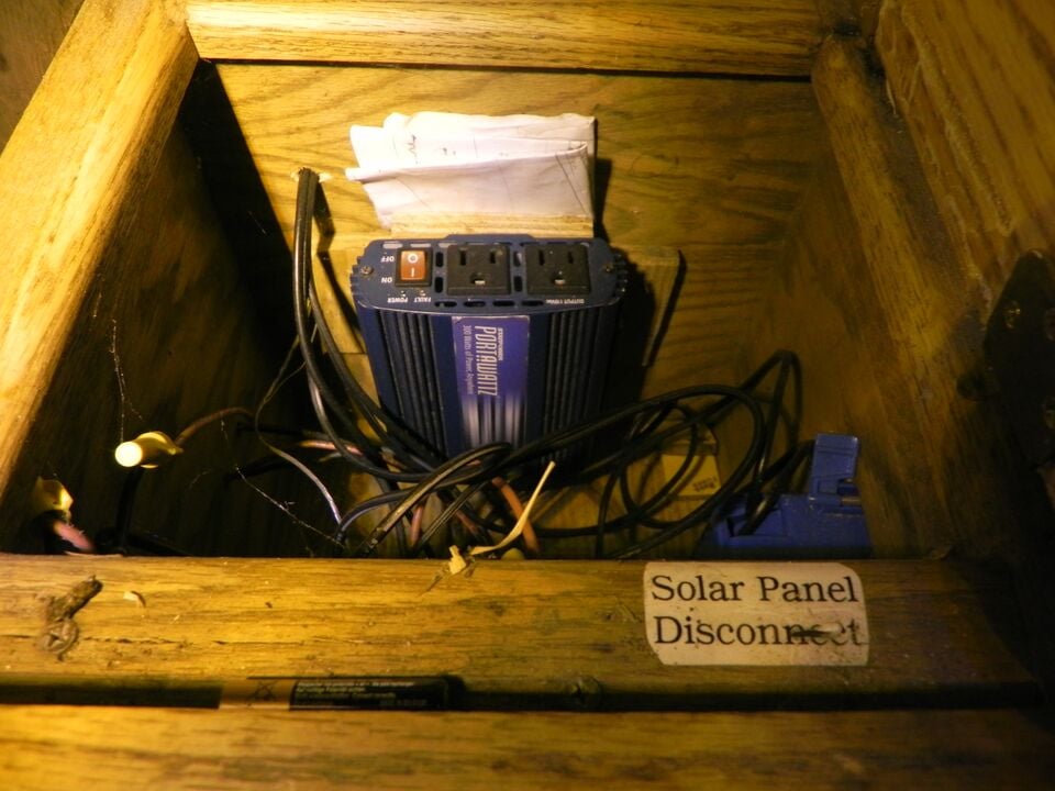File:Yurt inverter.jpg