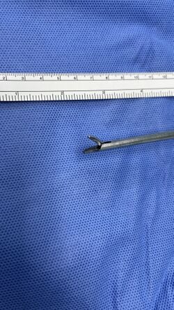 Laparoscopic hook scissors, view 2