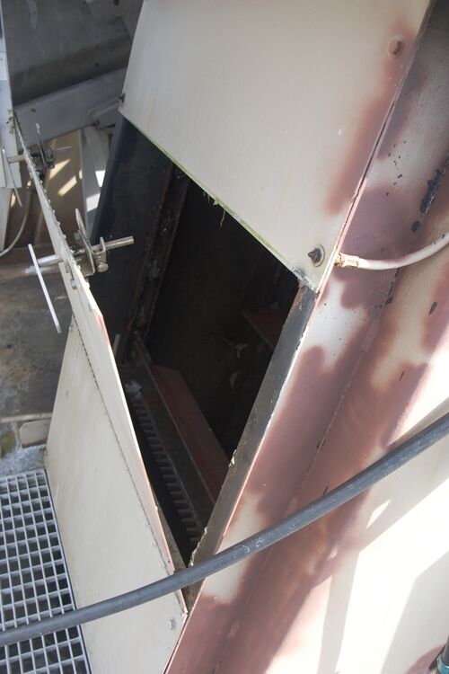 File:Arcata-6962.jpg