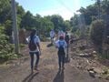 Equipo de voluntarios de Techo en un pasaje de la comunidad, Comunidad El Zonte, Chiltiupán (PNUD / TECHO El Salvador, 2021).