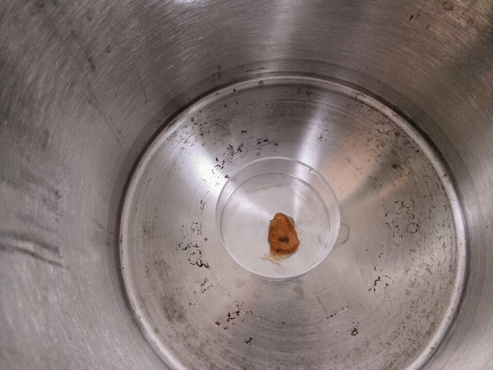 File:MOST SampleInVacuumChamber.jpg