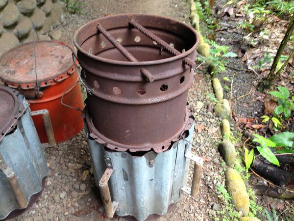 Rancho Mastatal biochar stove