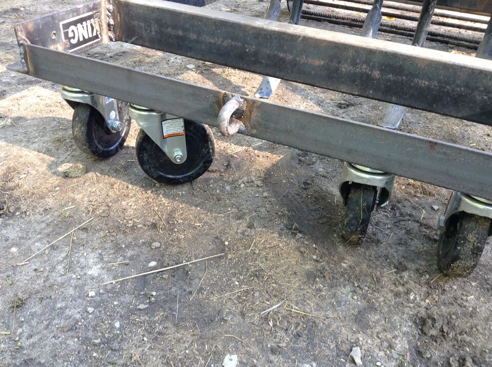 File:SwivelCasters1234.JPG