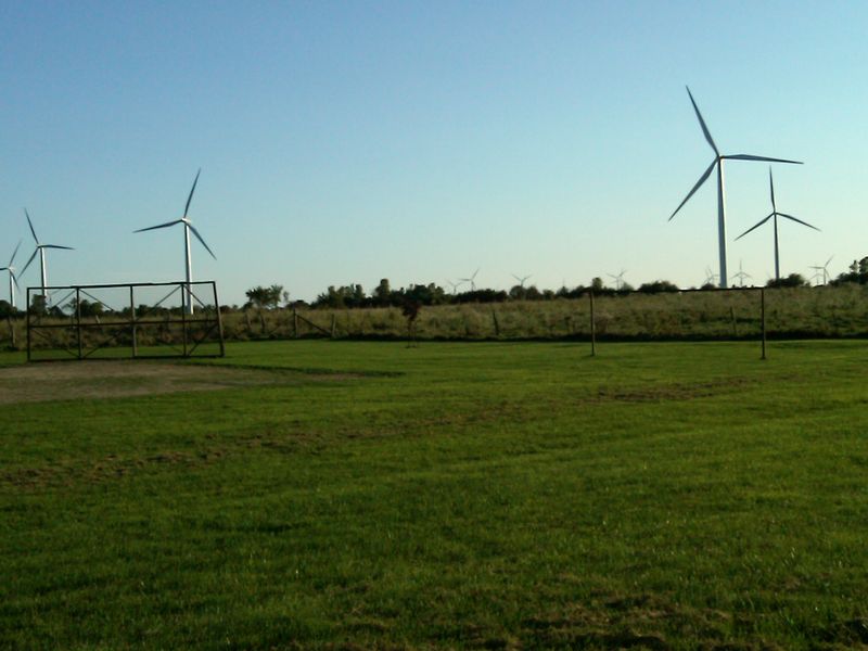 File:Windmills.jpg