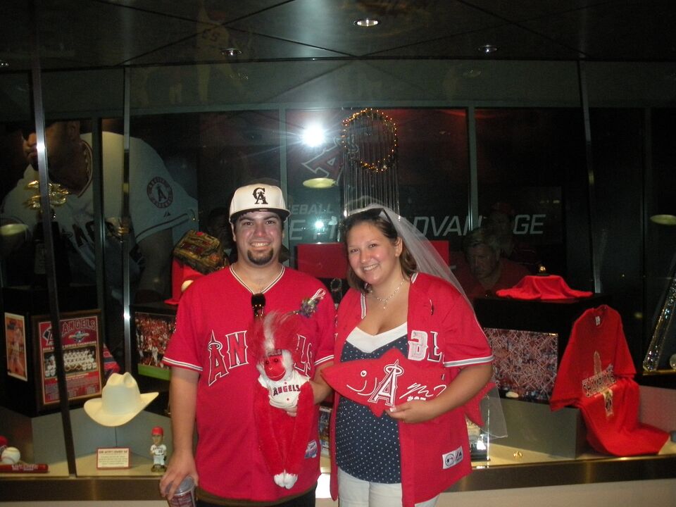 File:Honeymoonangelsgame.JPG